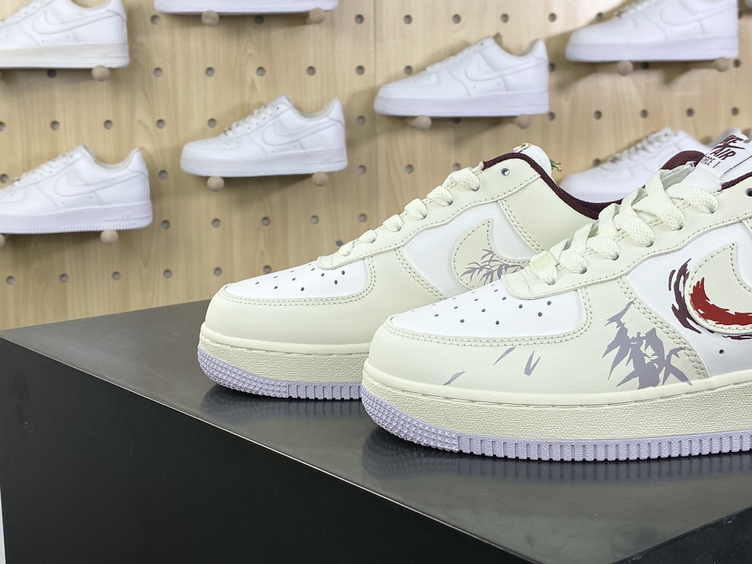 240 耐克Nike Air Force 1'07 Low Retro”Ode to Gallantry”空军一号板鞋“米白酒红竹林侠客行”XC2351-110