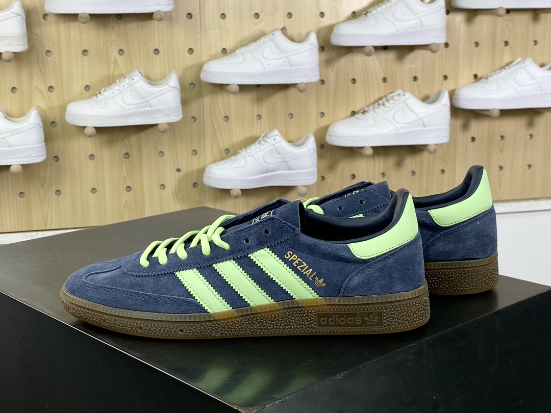 180 阿迪达斯Adidas Originals Handball SPZL 板鞋“翻毛曜石蓝荧光绿生胶底”IH7497