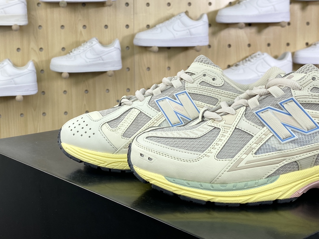 220 新百伦New Balance M1906U系列低帮复古老爹风休闲运动慢跑鞋“米灰黄彩”M1906NC