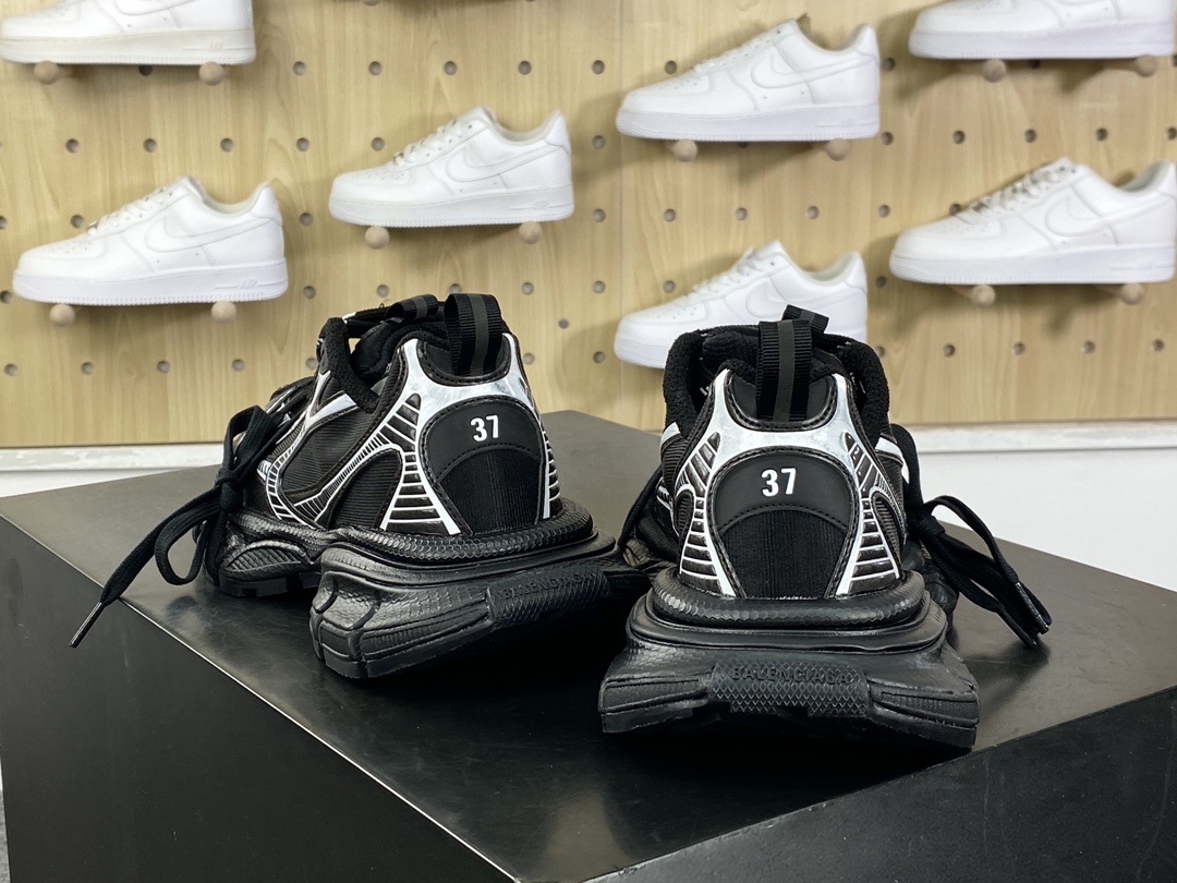 400 巴黎世家BALENCIAGA 3XL Sneakers 3+系列低帮慢跑鞋“帆布黑”734731 W3XL2 0236