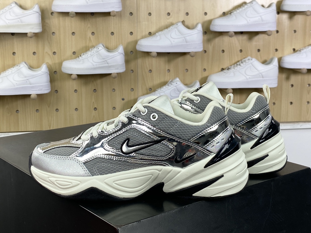 200 耐克Nike M2K Tekno"Mirror-Like Silver"系列低帮运动鞋“镜面银黑”HY95171