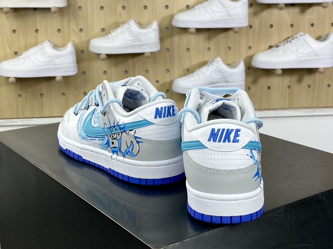 280 耐克Nike SB Dunk Low”Royal”扣篮系列低帮板鞋“蓝白灰夏日清爽泼墨绑绳”DV0831-104