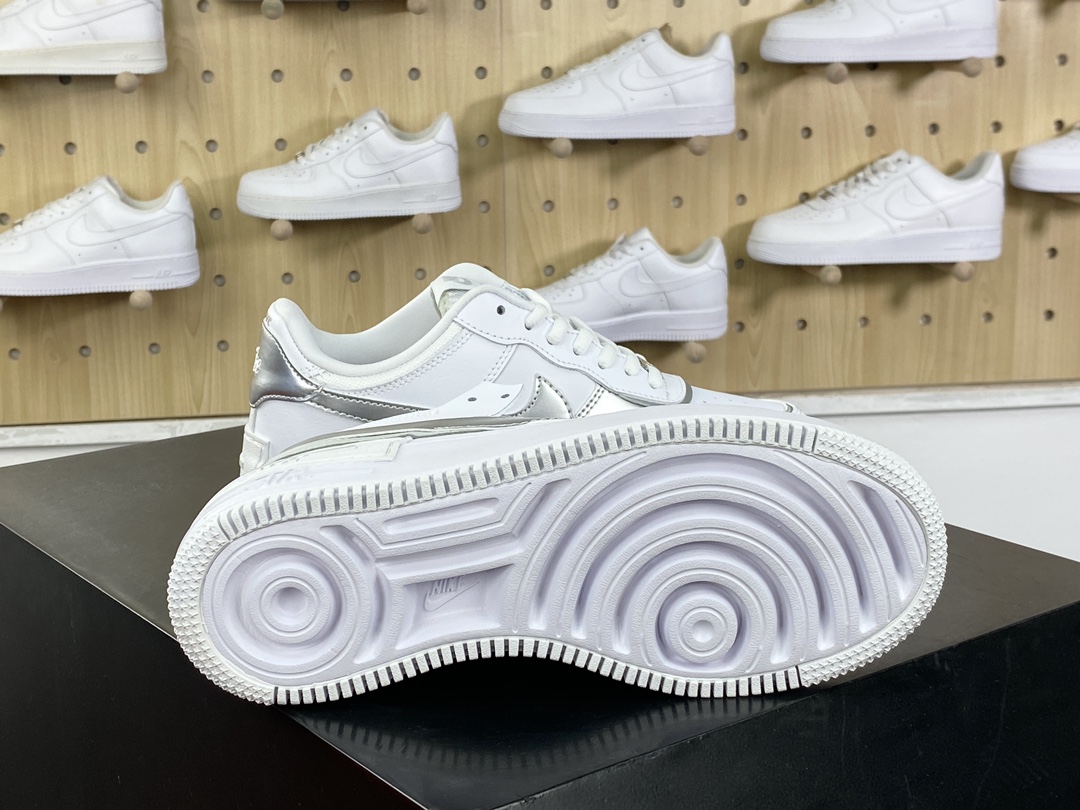 200 耐克Nike WMNS Air Force 1 Shadow”White/Sliver”空军一号板鞋”皮革白银双钩”FH6335-100