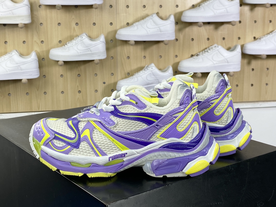 500 巴黎世家BALENCIAGA Runner Sneaker 3.0慢跑鞋“解构破坏白宝蓝亮紫3.0”779064 W3RXP9570