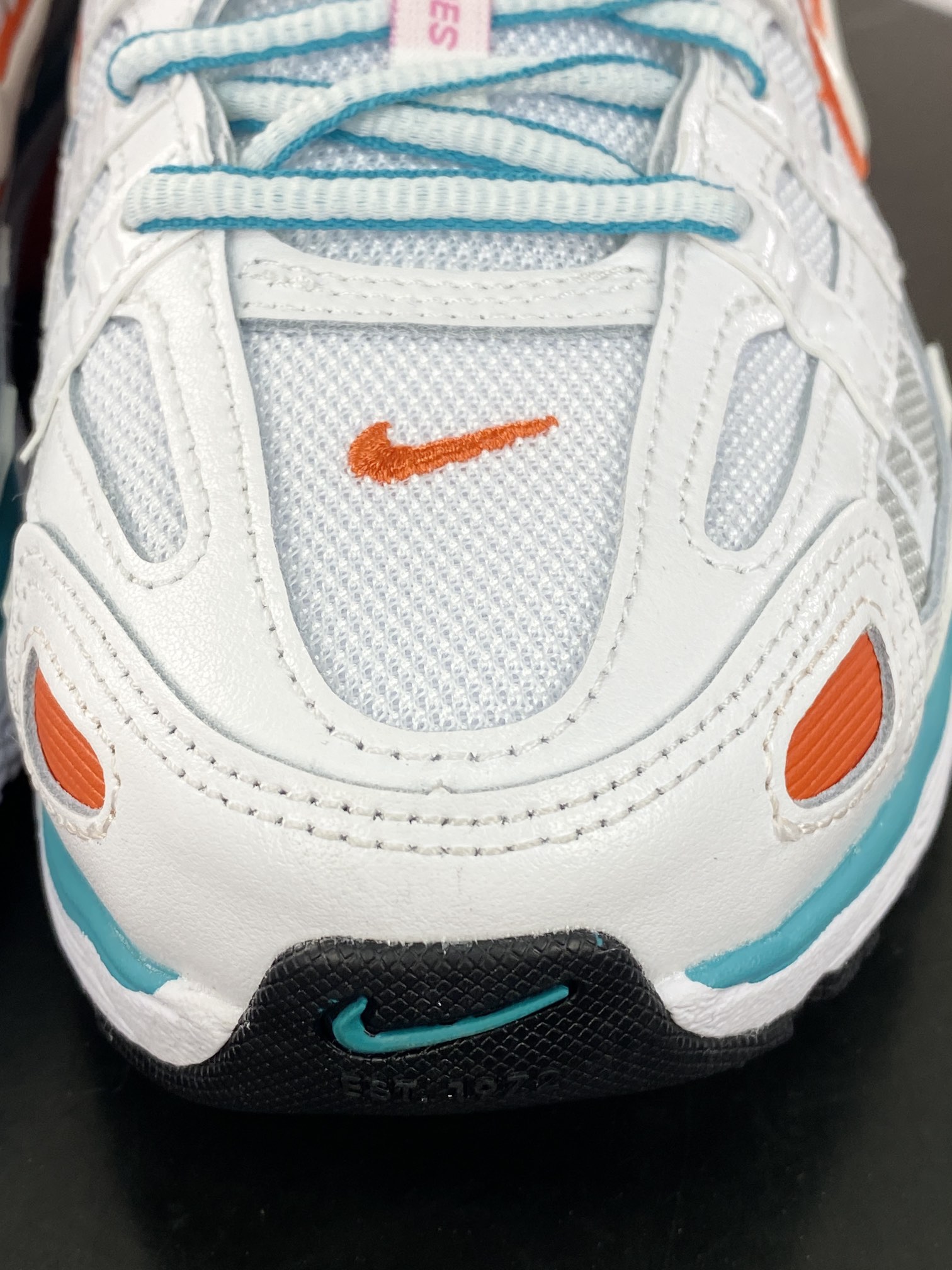 220 耐克Nike P-6000"White/Oracle/Aqua Magic"系列低帮慢跑鞋“白灰橙水蓝”BV1021-105