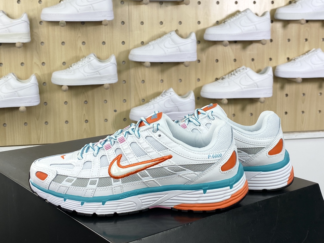 220 耐克Nike P-6000"White/Oracle/Aqua Magic"系列低帮慢跑鞋“白灰橙水蓝”BV1021-105