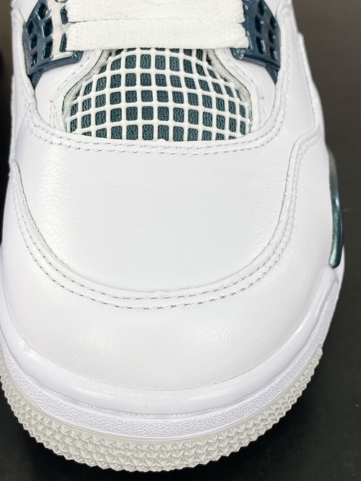 450 耐克Nike Air Jordan 4 Retro"Oxidized Green"迈克尔·乔丹AJ4代中帮篮球鞋“白金属墨绿”FQ8138-103