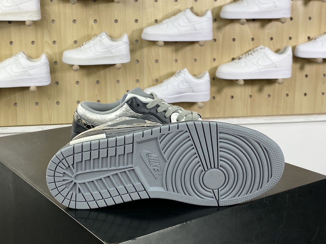 300 耐克Nike Air Jordan 1 Low"Grey Morden"AJ1乔丹一代低帮篮球鞋“黑银灰格雷系摩登薇镜”553560-053