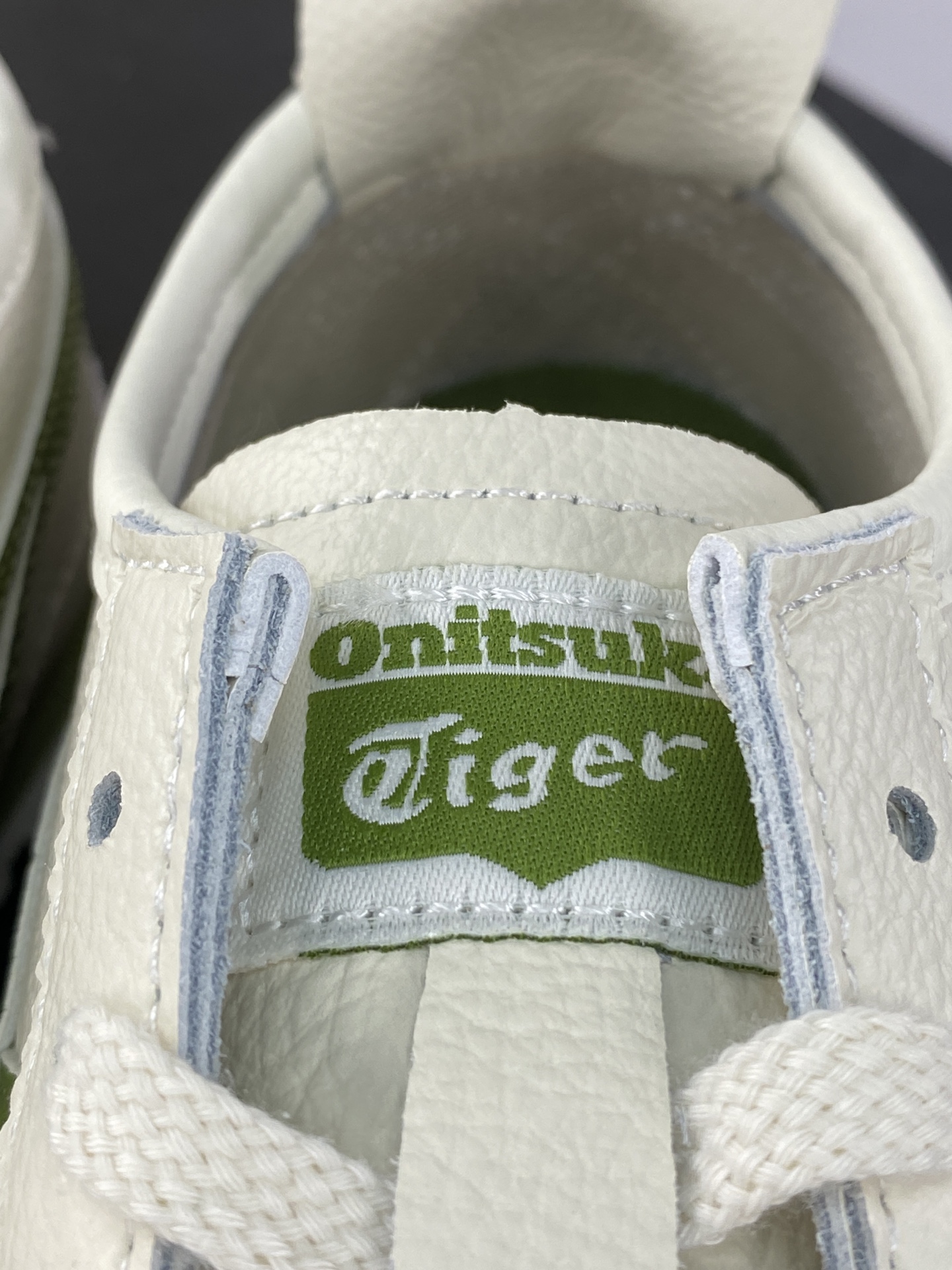 140 鬼塚虎/Onitsuka Tiger Mexico 66经典墨西哥慢跑鞋“皮革米白灰牛油果绿”1183B771-111