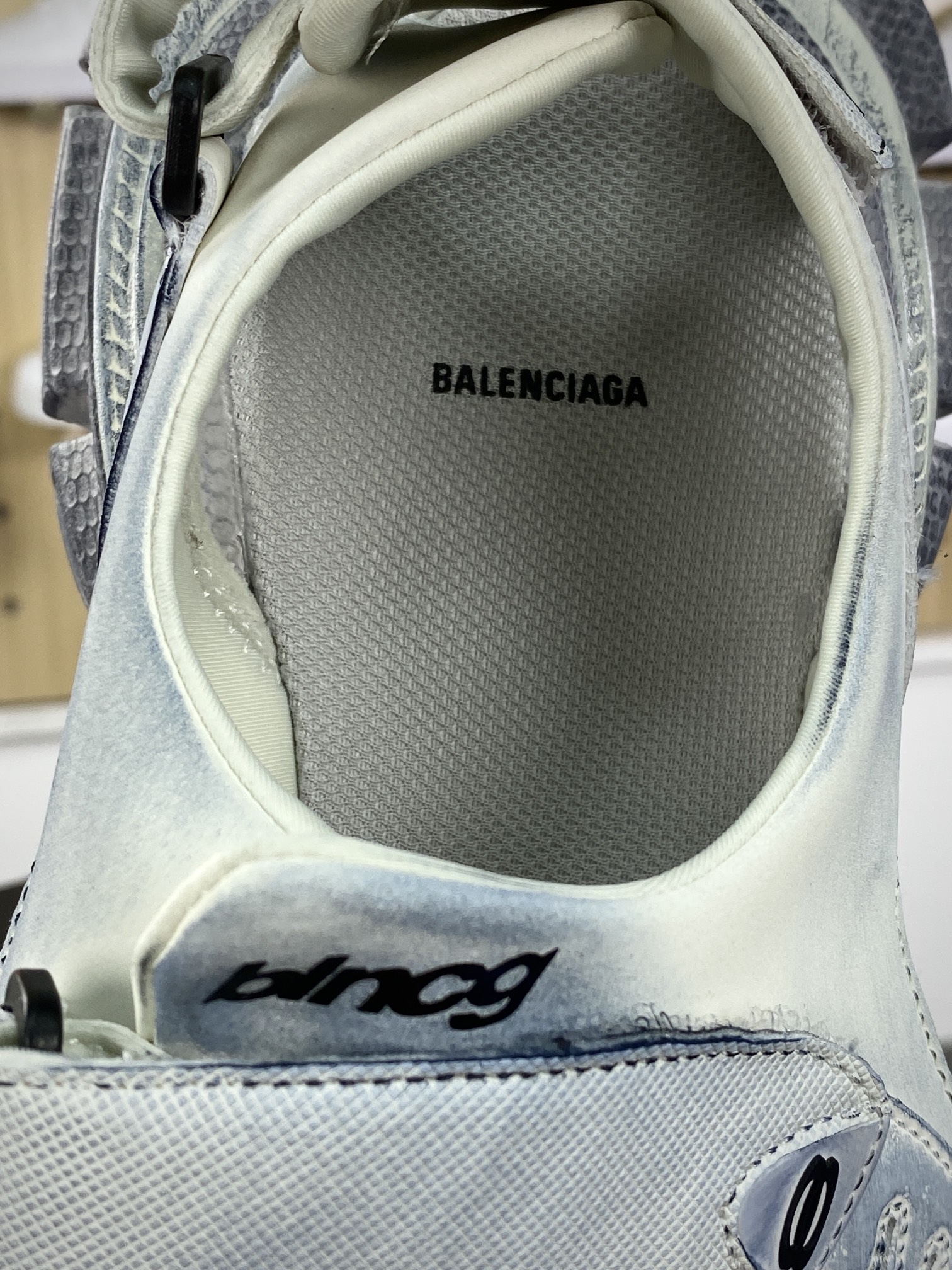 350 巴黎世家BALENCIAGA 3XL Sandals 3+系列低帮复古魔术贴凉鞋“浅灰黑做旧”786959 W3XLT 9191