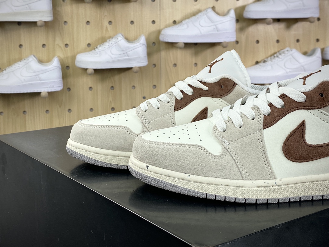 200 耐克Nike Air Jordan 1 Low"Light Bone/Archaeo Brown"AJ1乔丹一代篮球鞋“骨白灰深棕”HF1567-200