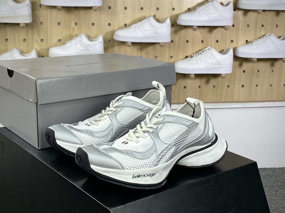 360 巴黎世家BALENCIAGA Circuit Sneakers 环道系列低帮慢跑鞋“网织水泥灰白LOGO”793945 WFLGY 9100