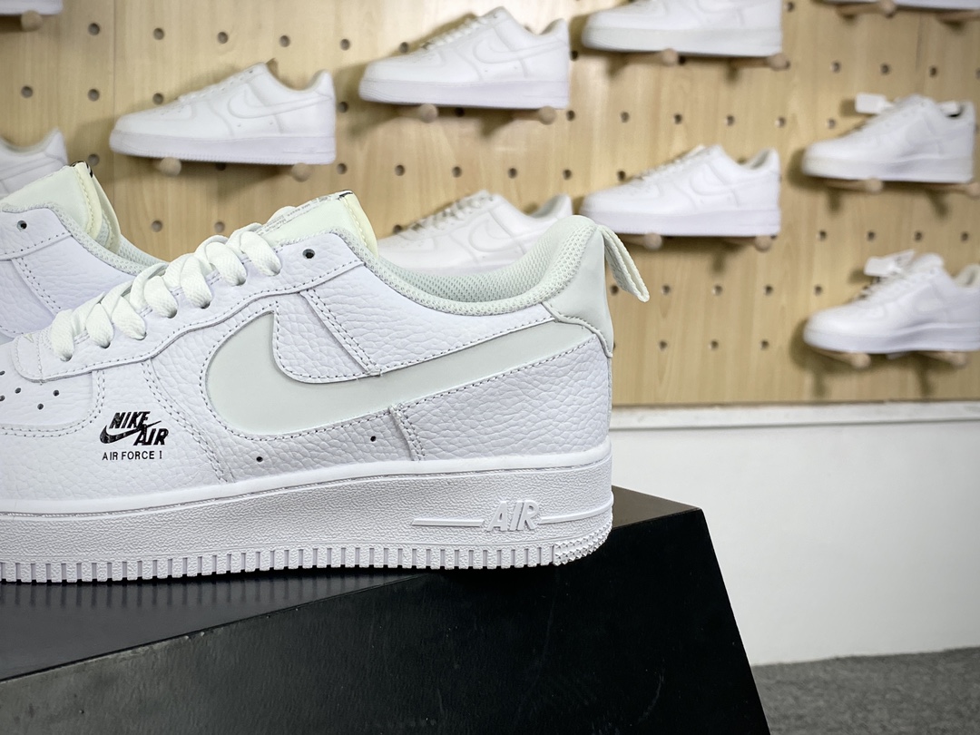 200 Nike Air Force 1 ′07 Low Premium "White/black"空军一号板鞋“皮革白黑3M钩”CV3039-100