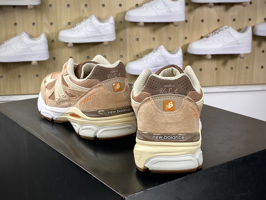 320 新百伦New Balance Made in USA M990V3”Orange/Cream”三代系列低帮跑步鞋“联名杏粉橘”M990SZ3