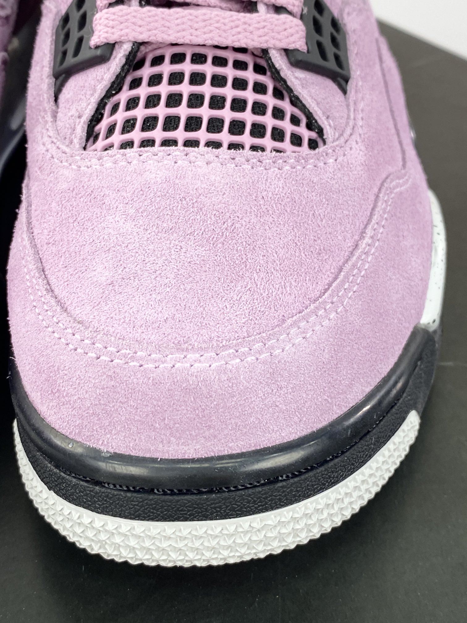 380 耐克Nike Wmns Air Jordan 4 Retro”Orchid”迈克尔·乔丹AJ4代中帮篮球鞋“兰花淡紫粉色”AQ9129-501