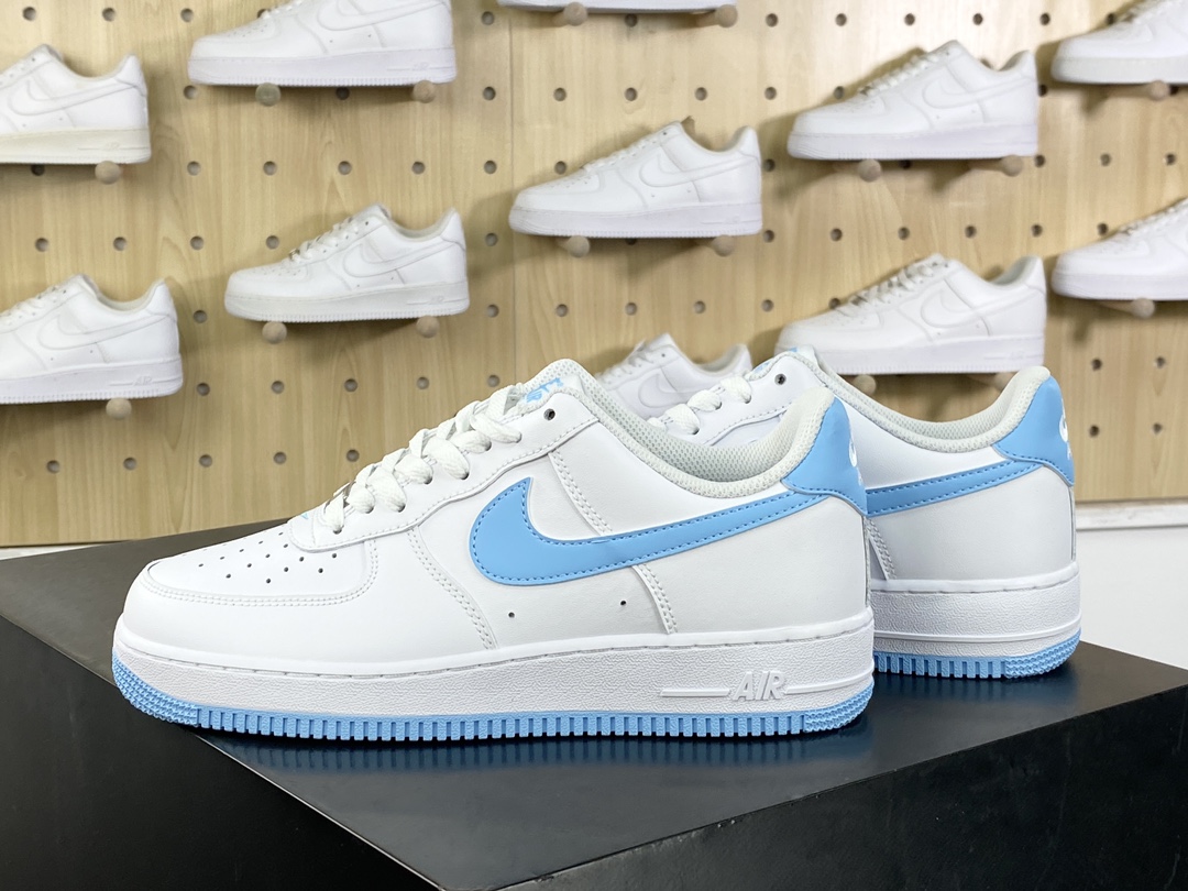 200 耐克Nike Air Force 1’07 Low”White/Black”空军一号经典低帮板鞋“皮革白蓝钩子”FQ4298-100