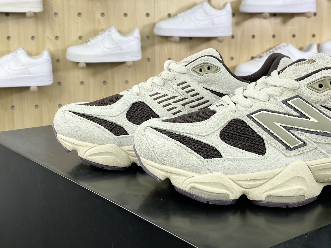 240 新百伦New Balance 9060”Linen Black Coffee”系列跑步鞋“联名米白甘草棕”U9060SYD