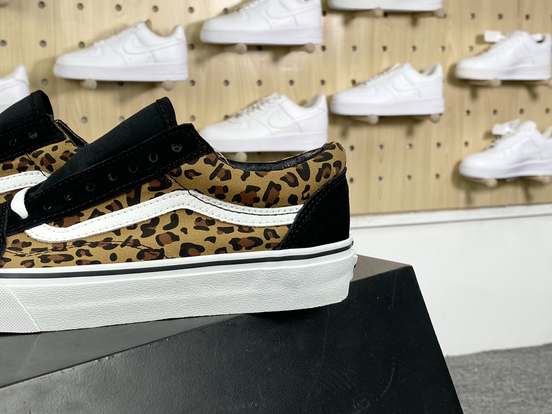 140 范斯Vans Old Skool”Animalier”经典老茱利安系列低帮复古硫化休闲运动板鞋“豹纹黄黑白”VN000CR5CJK