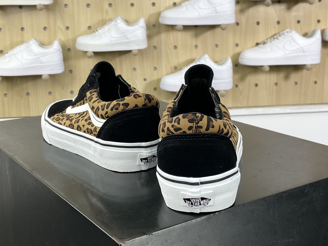 140 范斯Vans Old Skool”Animalier”经典老茱利安系列低帮复古硫化休闲运动板鞋“豹纹黄黑白”VN000CR5CJK