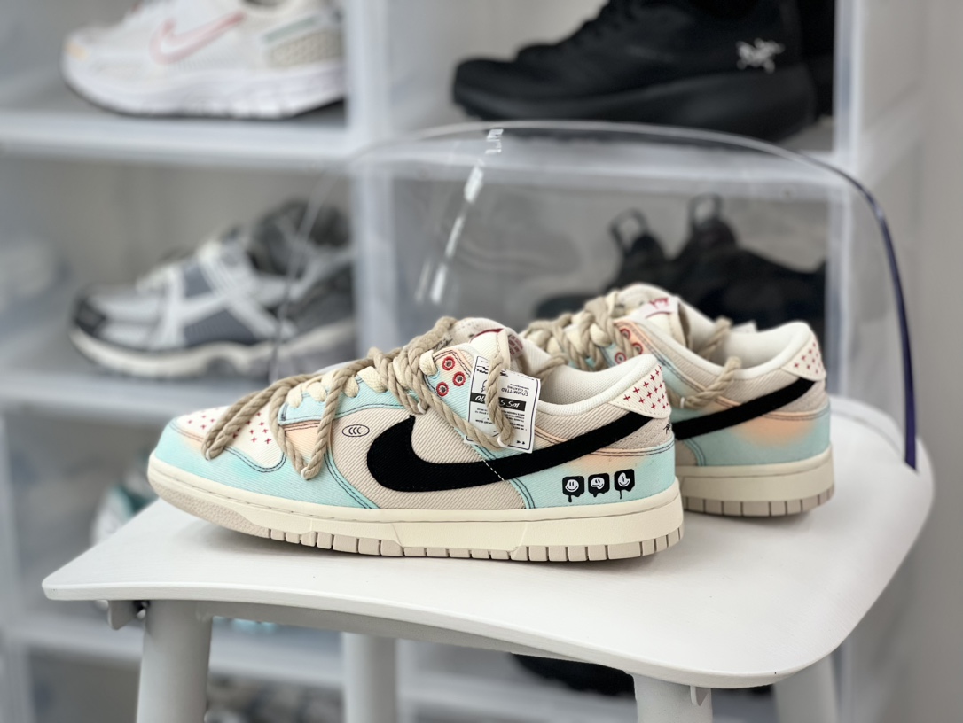 260 耐克Nike SB Dunk Low Lot"Blue/White"扣篮系列低帮板鞋“蓝橙多巴胺渐变刺子绣绑绳”DV0834-100