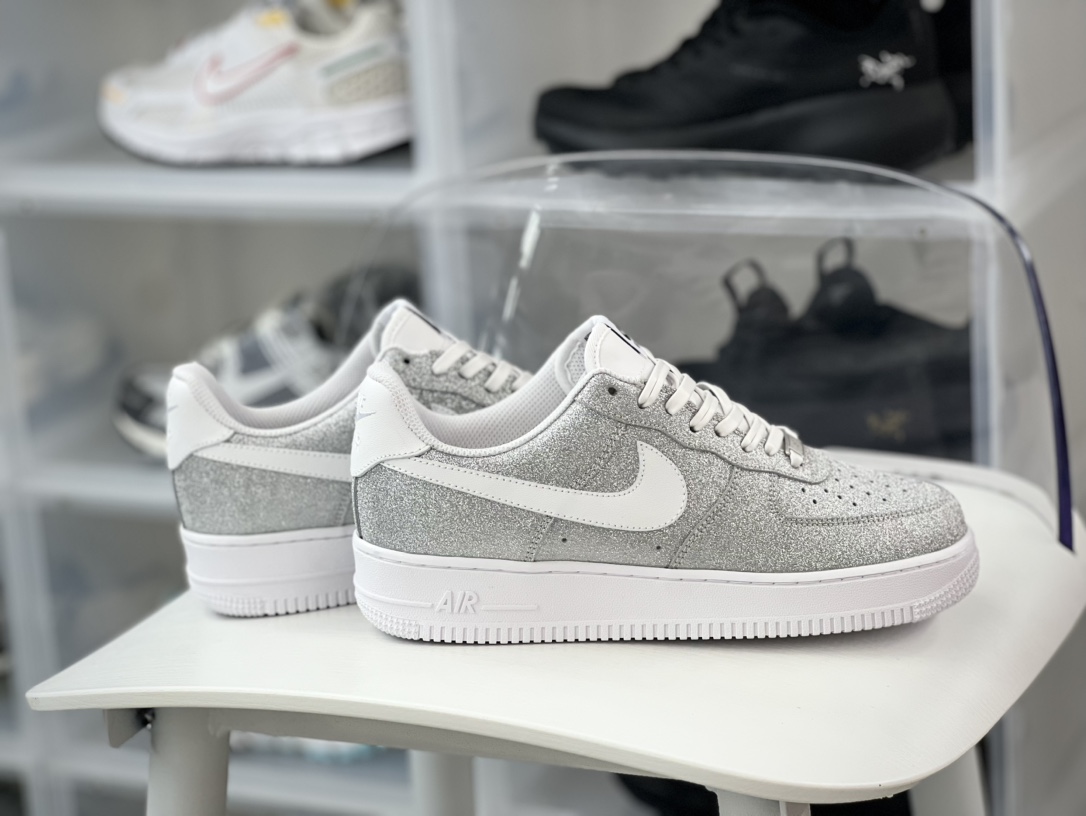 260 Nike Air Force 1'07 Low"Sliver/White/Swan"空军一号板鞋“银白天鹅满天星”CW2288-015