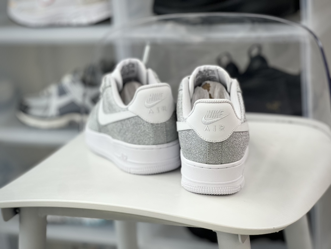 260 Nike Air Force 1'07 Low"Sliver/White/Swan"空军一号板鞋“银白天鹅满天星”CW2288-015