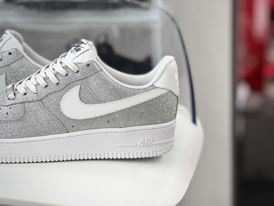 260 Nike Air Force 1'07 Low"Sliver/White/Swan"空军一号板鞋“银白天鹅满天星”CW2288-015