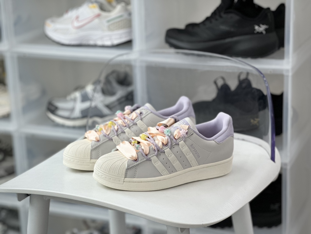 220 三叶草Adidas Originals Superstar”Grey Purple”经典板鞋“皮革淡灰紫鞋饰”IF1804