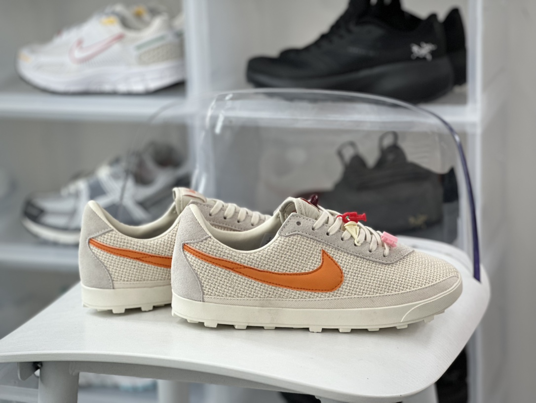 200 Nike Astro Grabber SP”Natural Orange”宇宙掠夺者运动鞋“联名自然白橙配饰”FQ6892-101