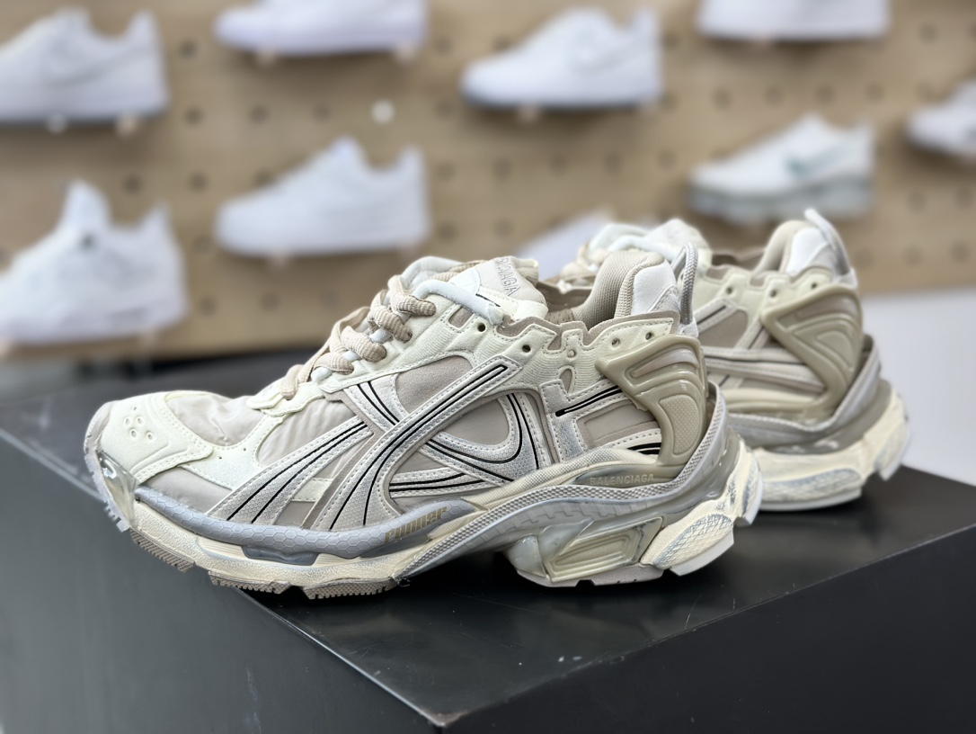 450 巴黎世家BALENCIAGA Runner Sneaker”White/Yulan/Pink”2.0慢跑系列低帮慢跑鞋“2.0解构破坏米兰灰”772767 W3RNY 9797