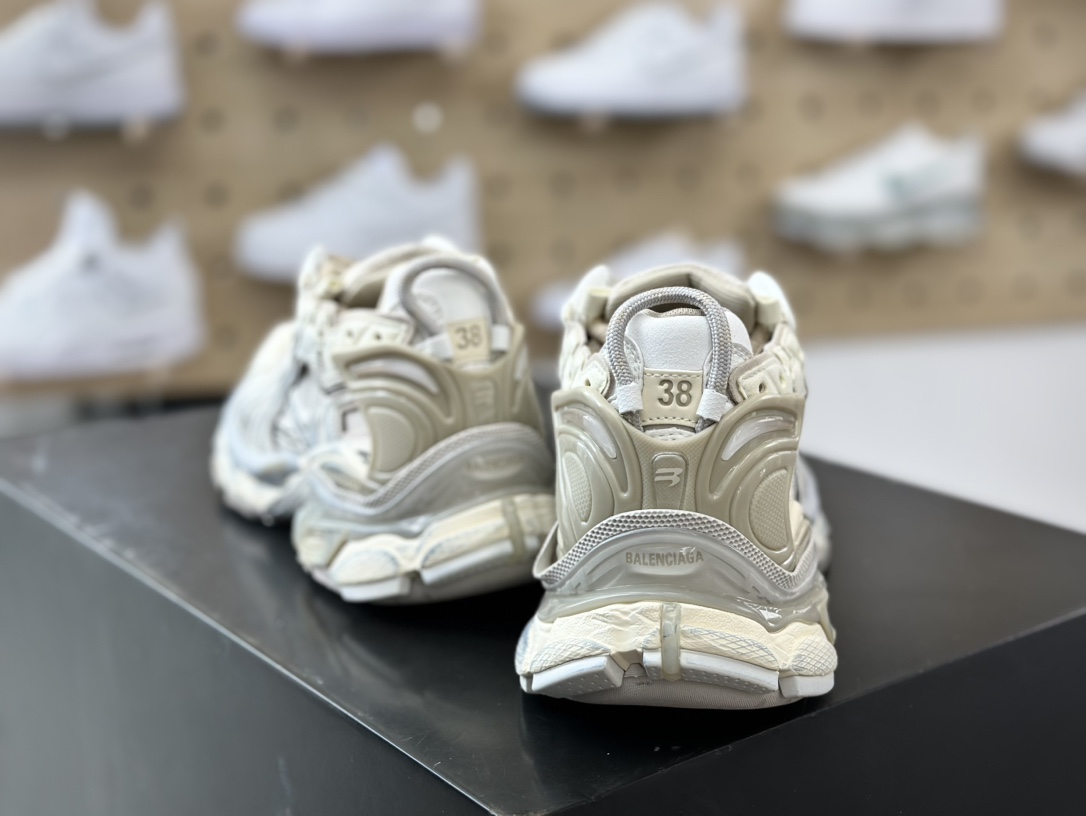 450 巴黎世家BALENCIAGA Runner Sneaker”White/Yulan/Pink”2.0慢跑系列低帮慢跑鞋“2.0解构破坏米兰灰”772767 W3RNY 9797