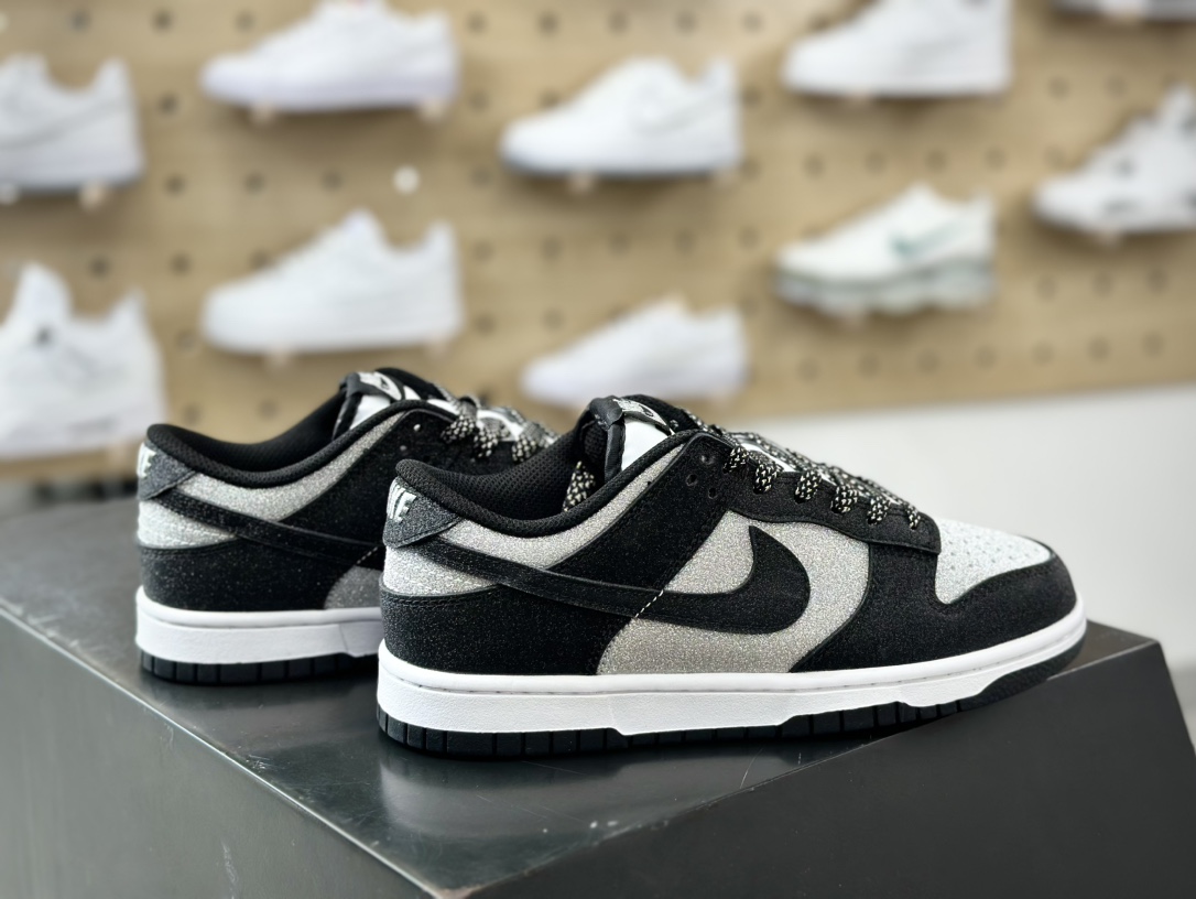 200 耐克Nike By You SB Dunk Low Retro SP扣篮系列低帮休闲运动滑板板鞋“拼接黑银天鹅满天星”LW1818-101