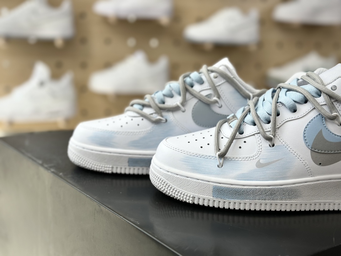 260 Nike Air Force 1'07 Low”White/Grey/Graffiti”空军一号板鞋“皮革白浅灰断钩涂鸦绑绳”ZH0316-016