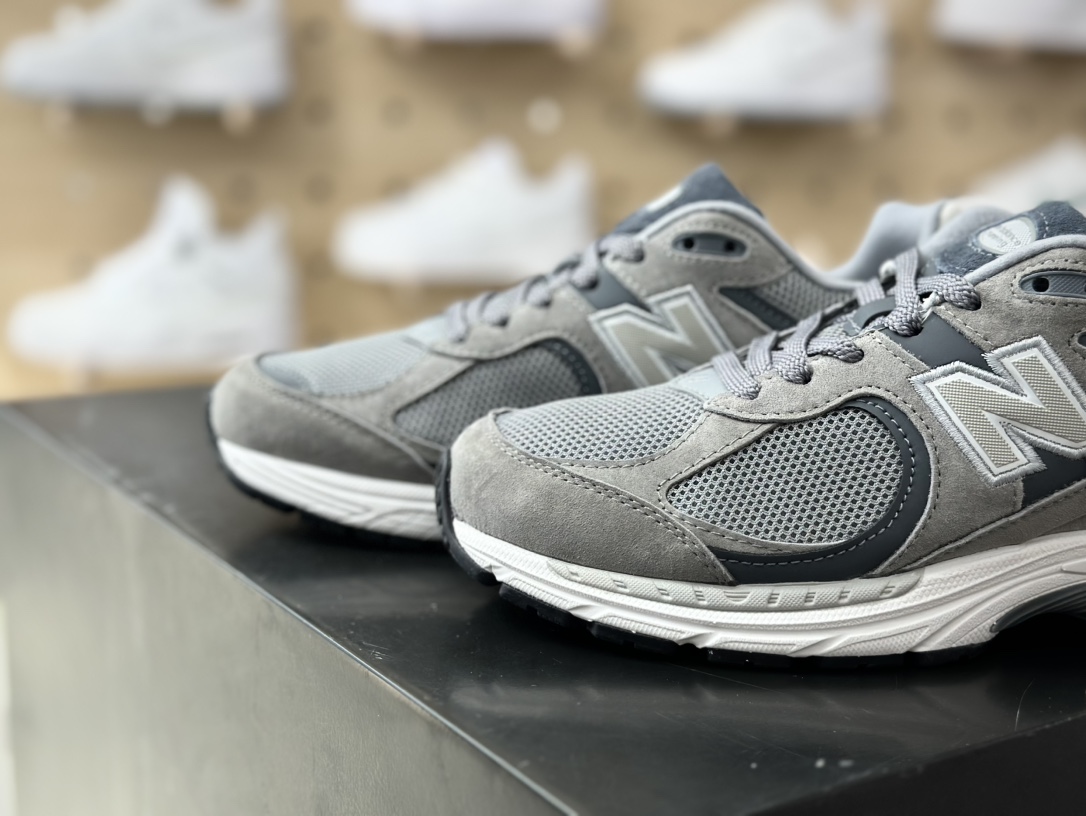 200 新百伦New Balance 2002R”Grey”系列低帮复古老爹风休闲运动慢跑鞋“麂皮元祖灰深灰白”M2002RST