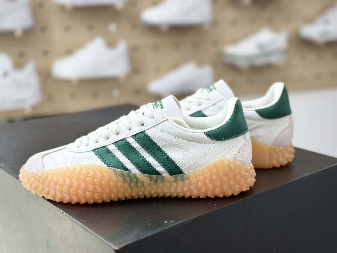 240 adidas Kamanda Country Low”Collegiate Green”卡曼达慢跑鞋“白深绿生胶底”G26797