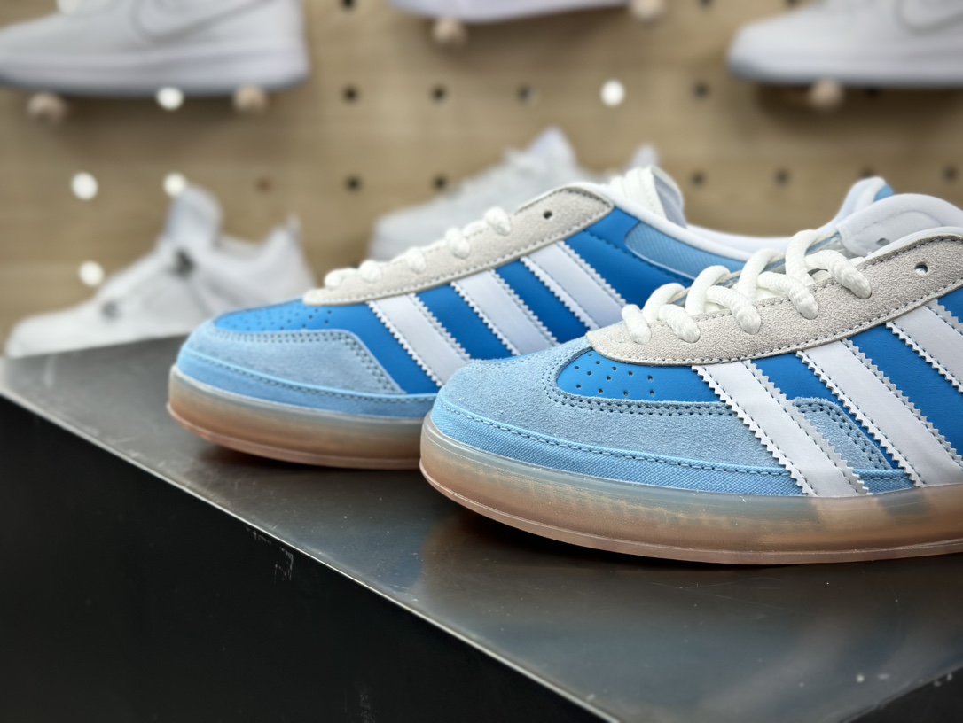 160 Bad Bunny x Adidas Gazelle Indoor Trainers ”Benito”羚羊板鞋“联名深蓝浅蓝变形鞋头”IF9734