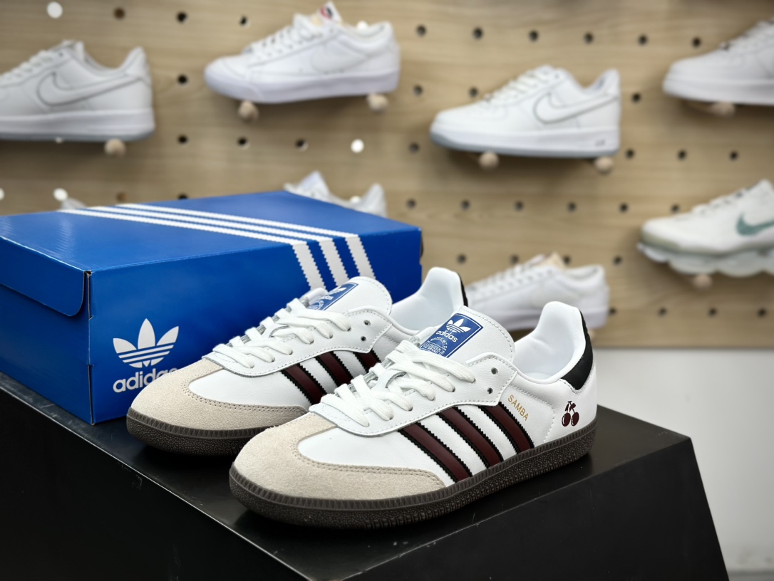 240 三叶草Adidas Originals Samba OG 桑巴舞系列绅士板鞋“米白棕”IG1024