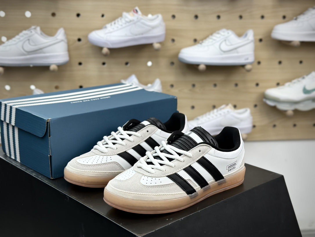 160 Bad Bunny x Adidas Gazelle Indoor Trainers ”Benito”羚羊板鞋“联名白黑浅灰变形鞋头”IF9735