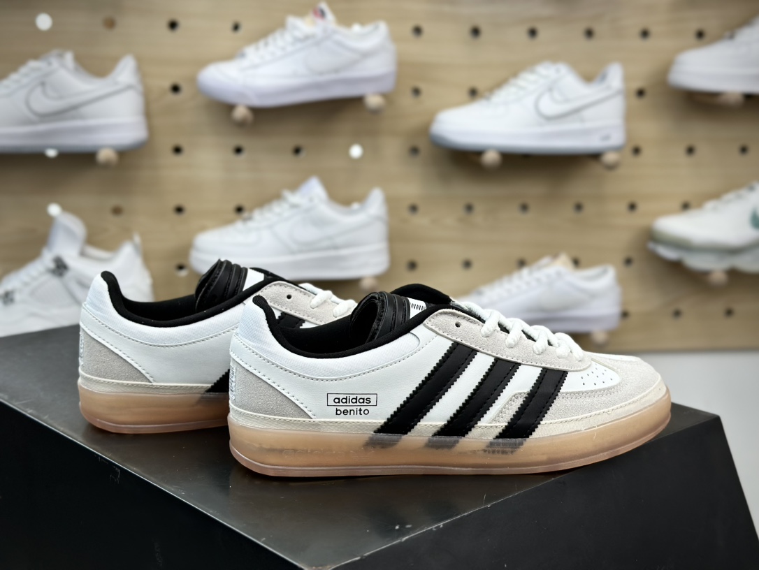 160 Bad Bunny x Adidas Gazelle Indoor Trainers ”Benito”羚羊板鞋“联名白黑浅灰变形鞋头”IF9735