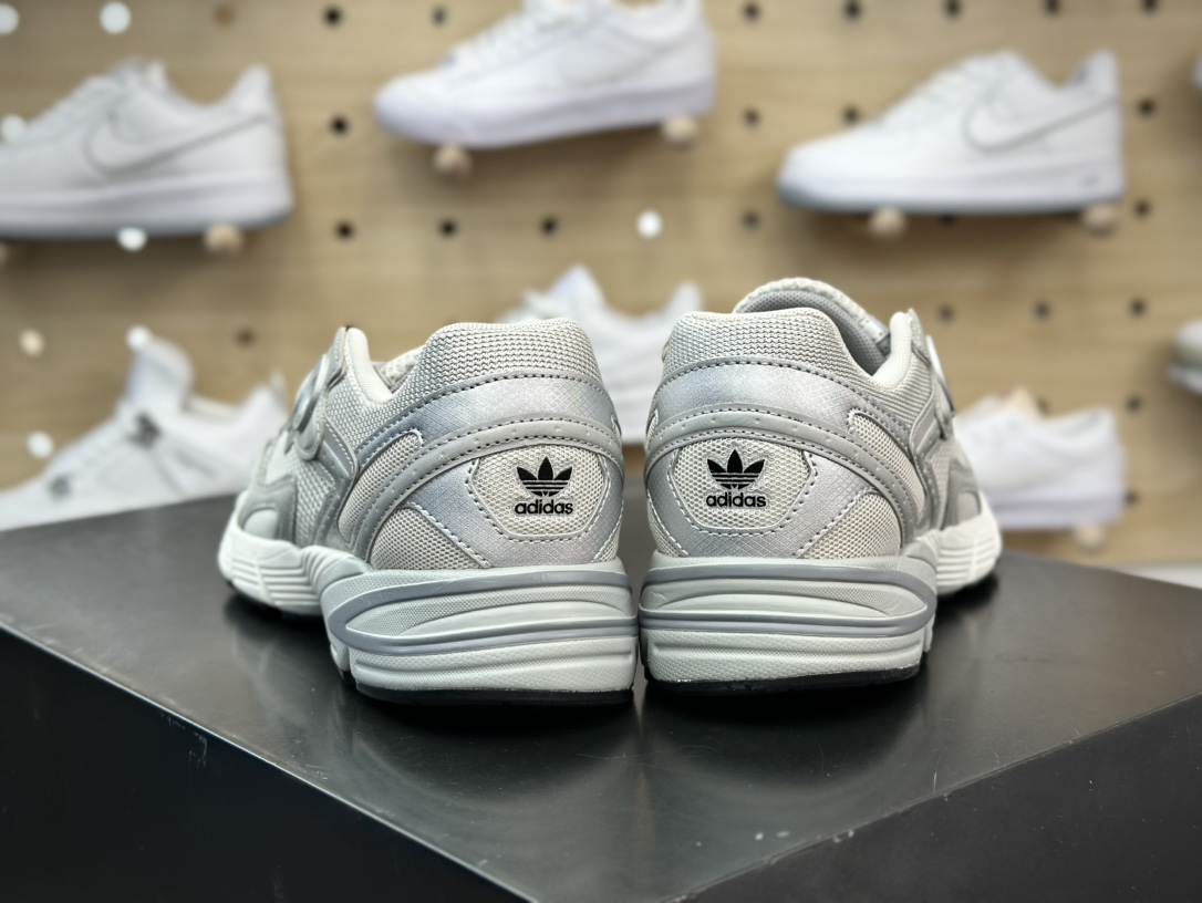 220 阿迪达斯Adidas Originals Astir”Space Silver Grey”慢跑鞋“太空灰银”GZ3569
