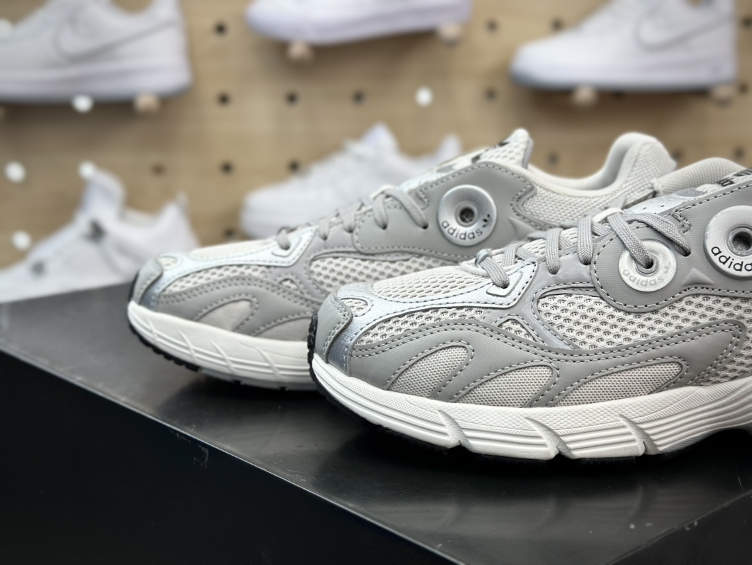 220 阿迪达斯Adidas Originals Astir”Space Silver Grey”慢跑鞋“太空灰银”GZ3569