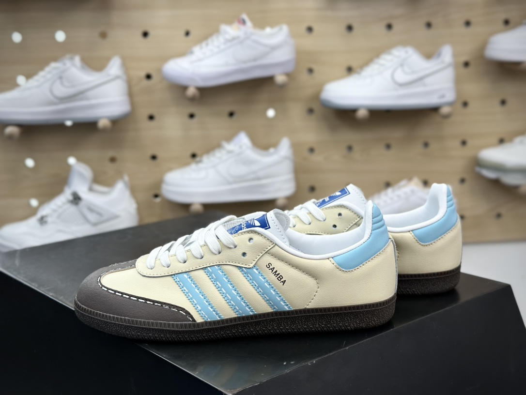 240 Adidas Originals Samba OG桑巴舞系列绅士德训板鞋“皮革米黄棕蓝”IG1024