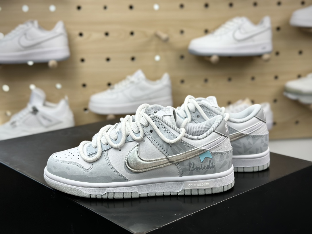 260 耐克Nike SB Dunk Low”White/Red Stardust”扣篮系列低帮板鞋HF0730-160