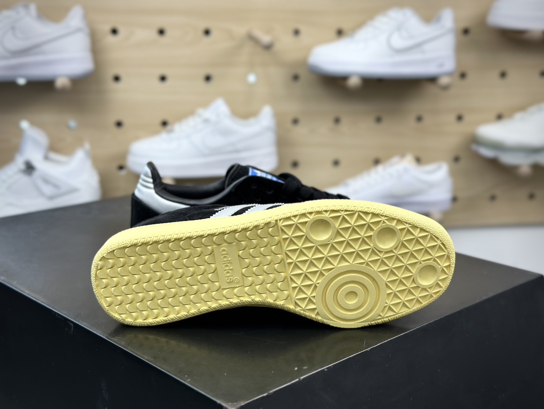 150 男女鞋adidas originals Samba OG 桑巴舞系列复古经典轻便板鞋
