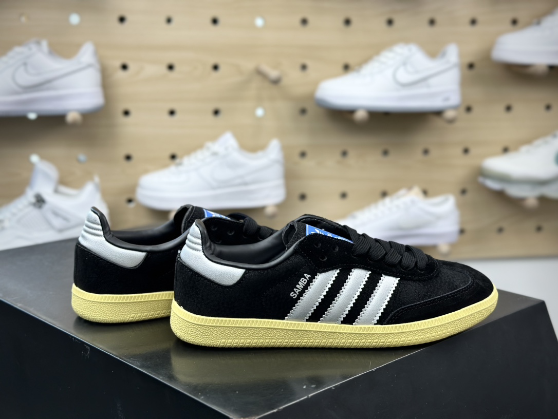 150 男女鞋adidas originals Samba OG 桑巴舞系列复古经典轻便板鞋