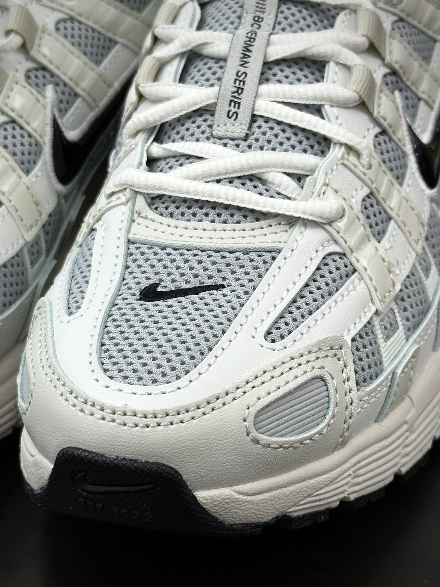 220 耐克Nike P-6000”NPlatinum Tint Black”系列低帮复古舒适慢跑鞋“米灰黑”HJ3488-001