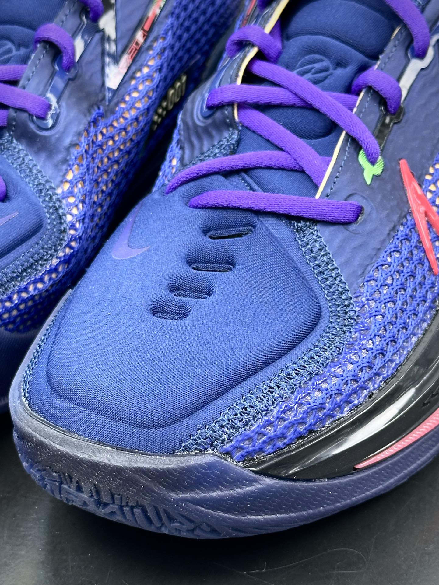 280 Nike Air Zoom GT Cut”Blue/Void/Purple/Red”超跑级低帮篮球鞋“电光蓝紫黑红”CZ0175-400