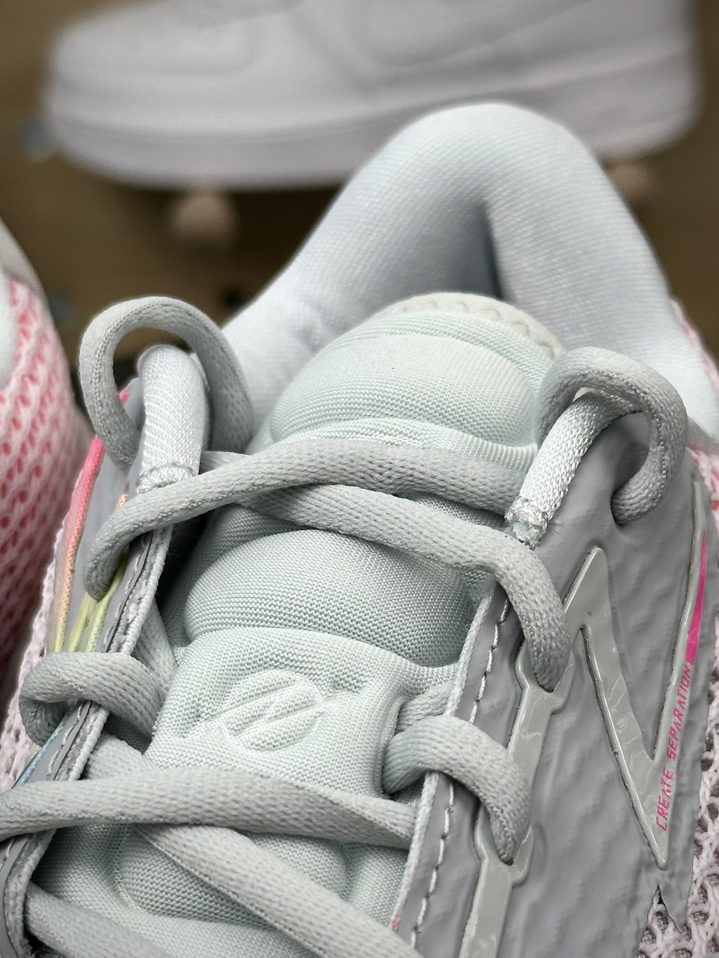 280 Nike Air Zoom GT Cut”Pink/White”超跑级轻量低帮休闲运动篮球鞋“骚粉白”CZ0175-008
