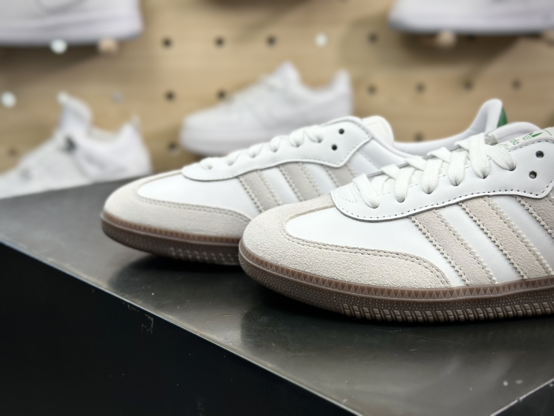 Adidas Originals Samba OG”Classics Program”桑巴舞皮革板鞋“联名白浅灰深绿烫金”FX5398