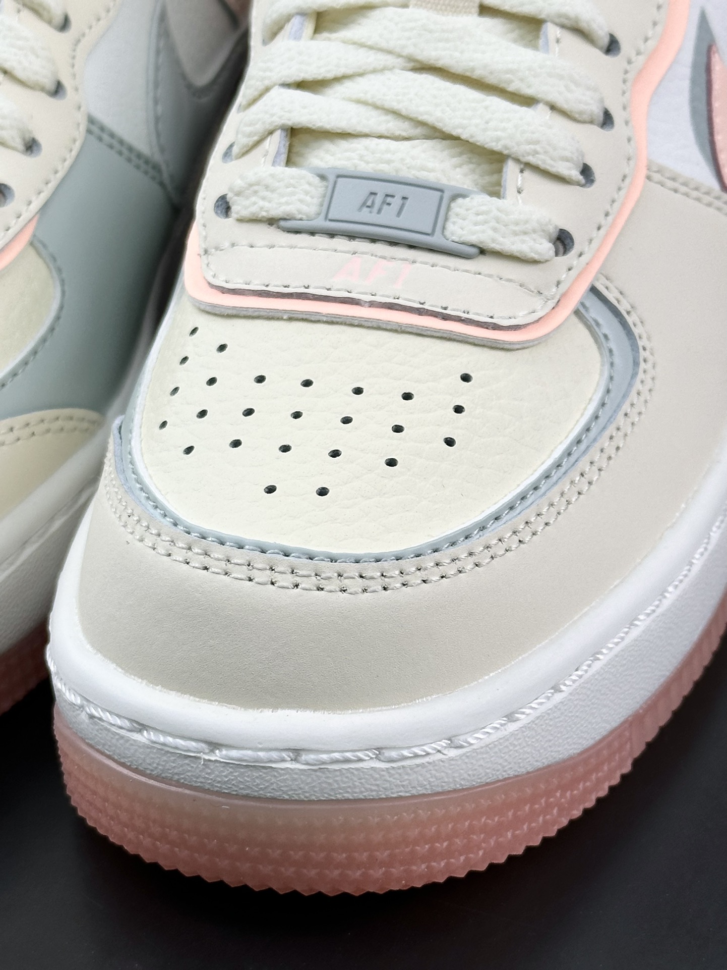 耐克Nike WMNS Air Force 1 Shadow”Crimson Tint”空军一号板鞋”皮革椰奶色浅红双钩”DZ1847-105